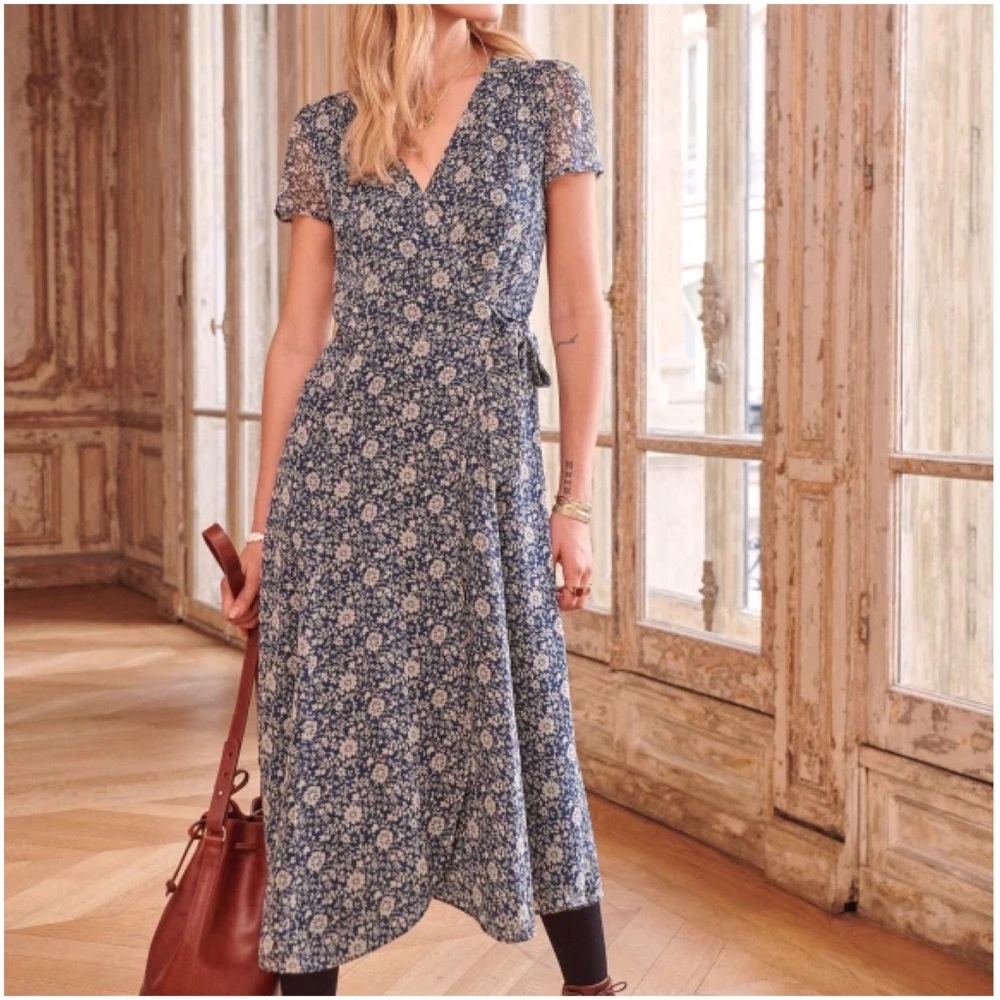 SÉZANE Amber Wrap Midi Dress - Navy Floral Print